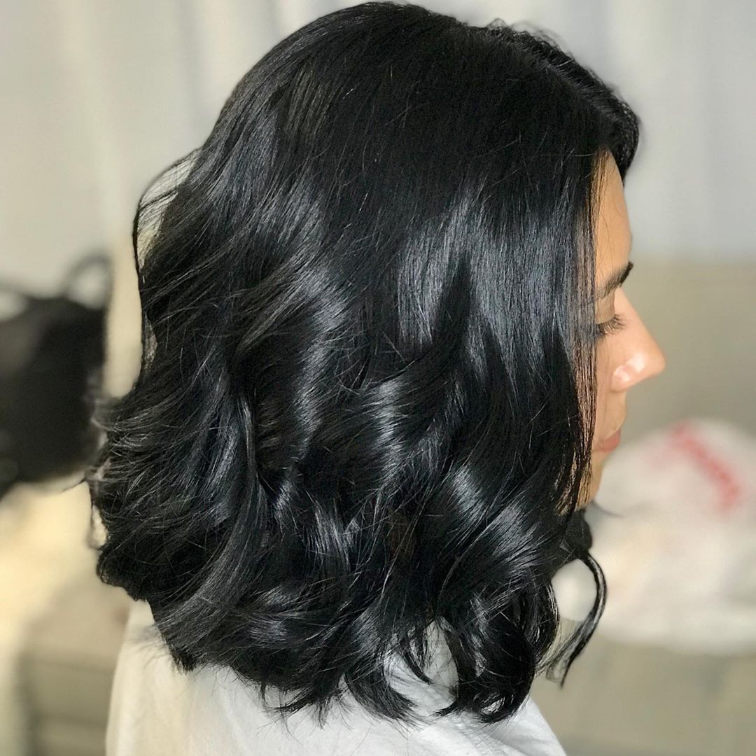 00001-curly-hairstyles-july-2019