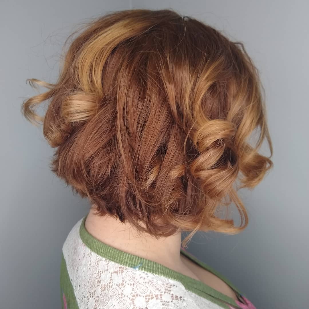 00007-curly-hairstyles-july-2019