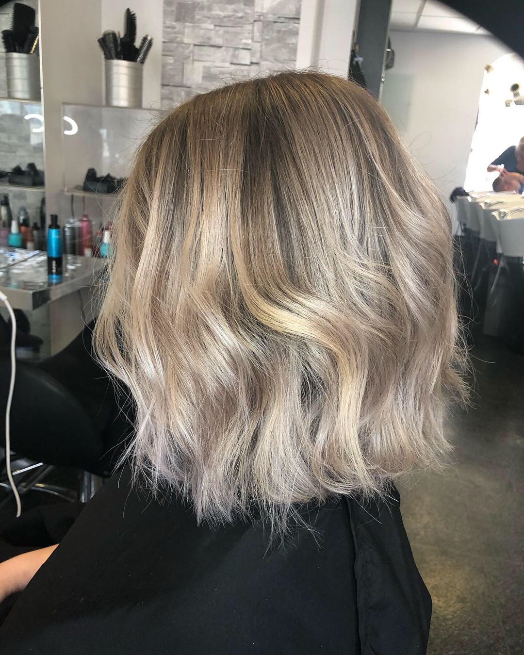 00008-curly-hairstyles-july-2019