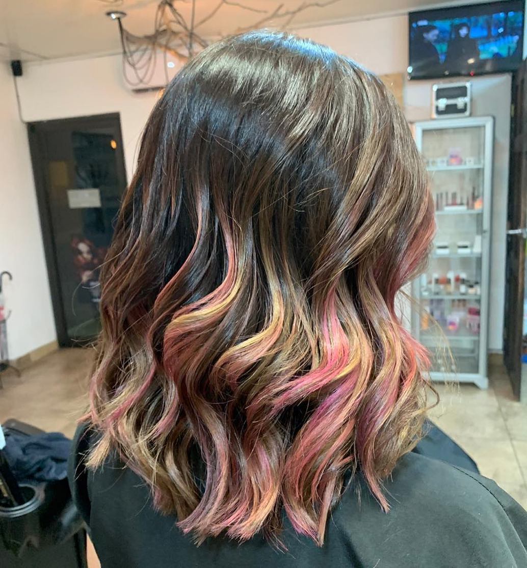 00009-medium-lenght-hairstyles-april-2019