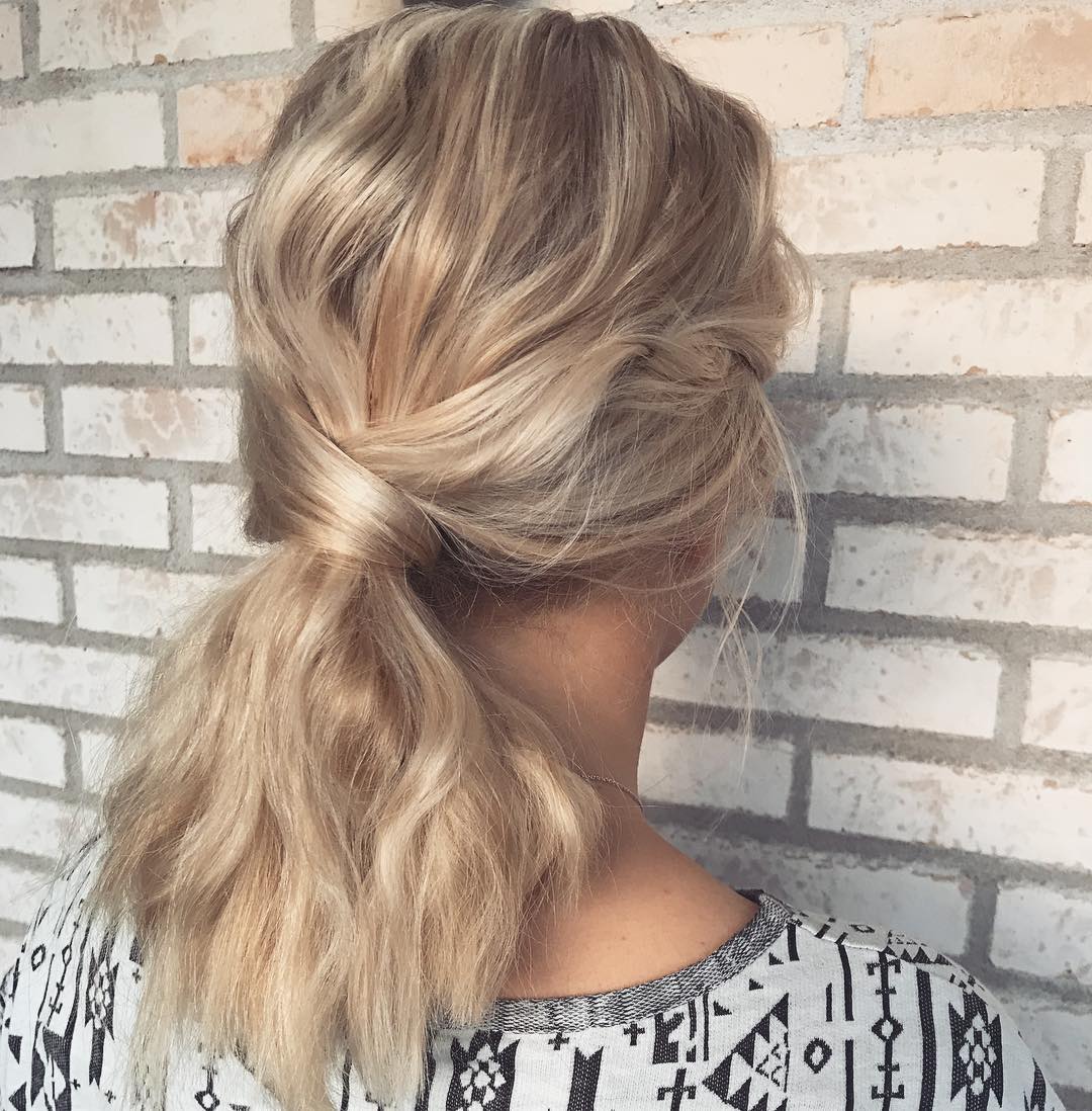 00014-medium-lenght-hairstyles-april-2019