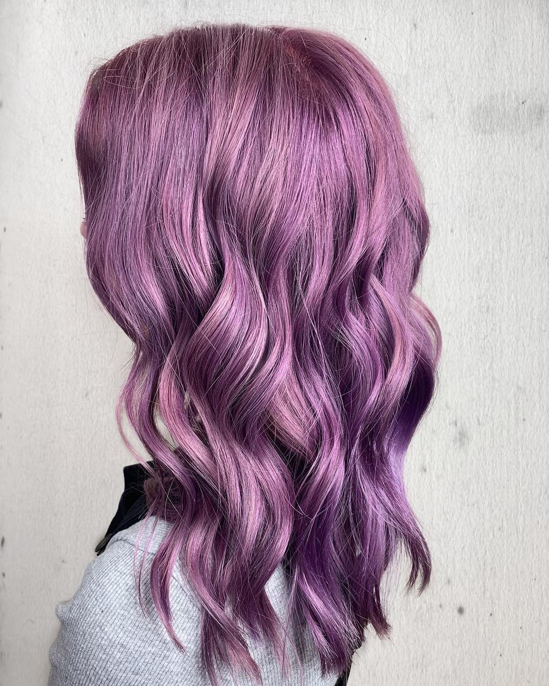 00019-medium-lenght-hairstyles-april-2019