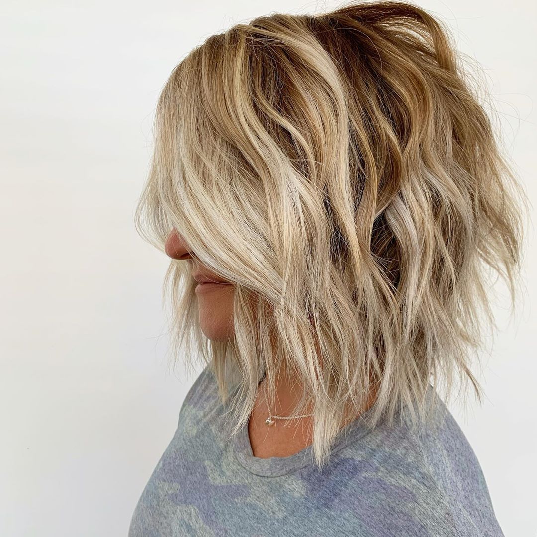 Copper lob hairstyle