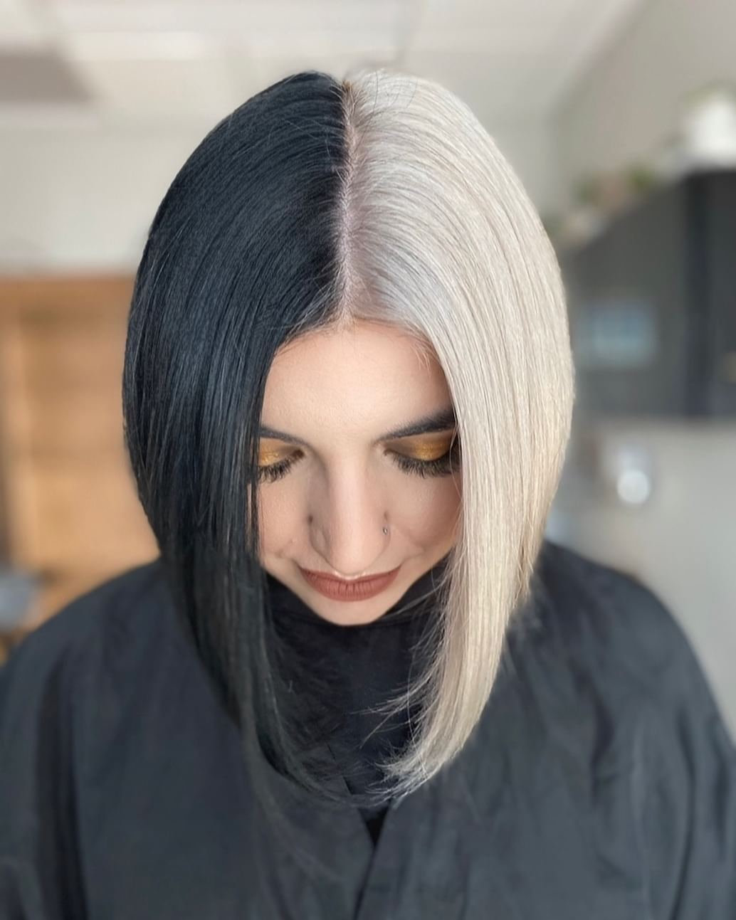 Duo color short hair