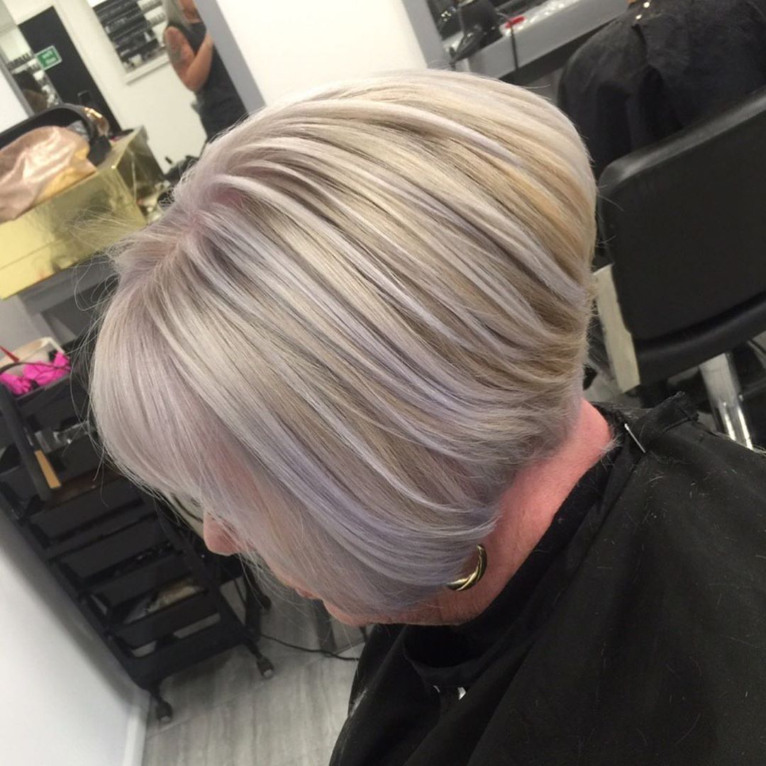 Rounded bob hairstyle