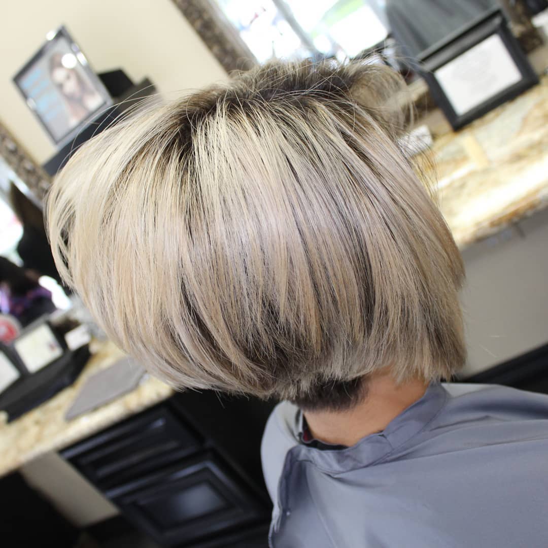 12-shorthairstyles-april-2020