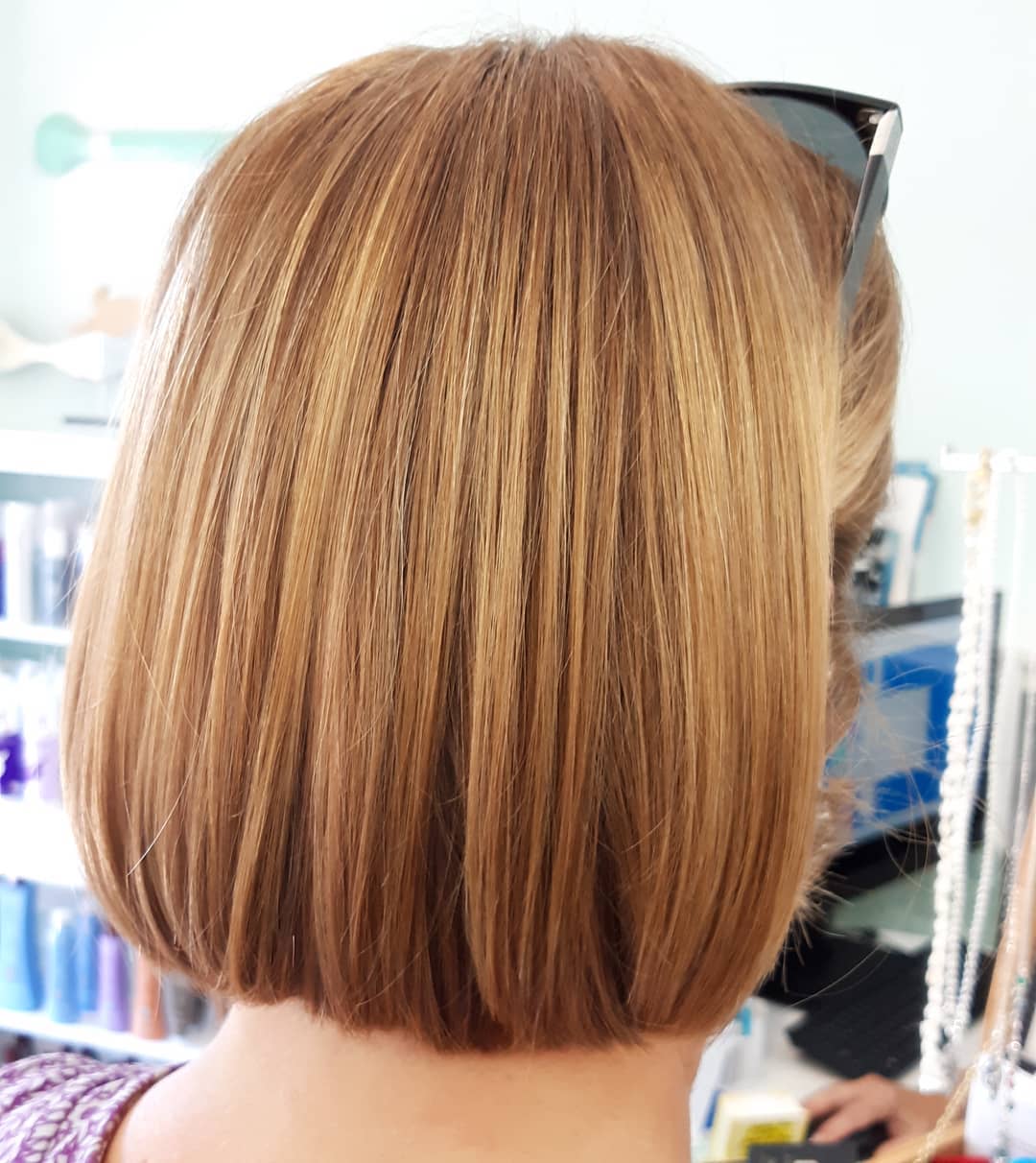 14-short-blunt-hairstyles-apr21