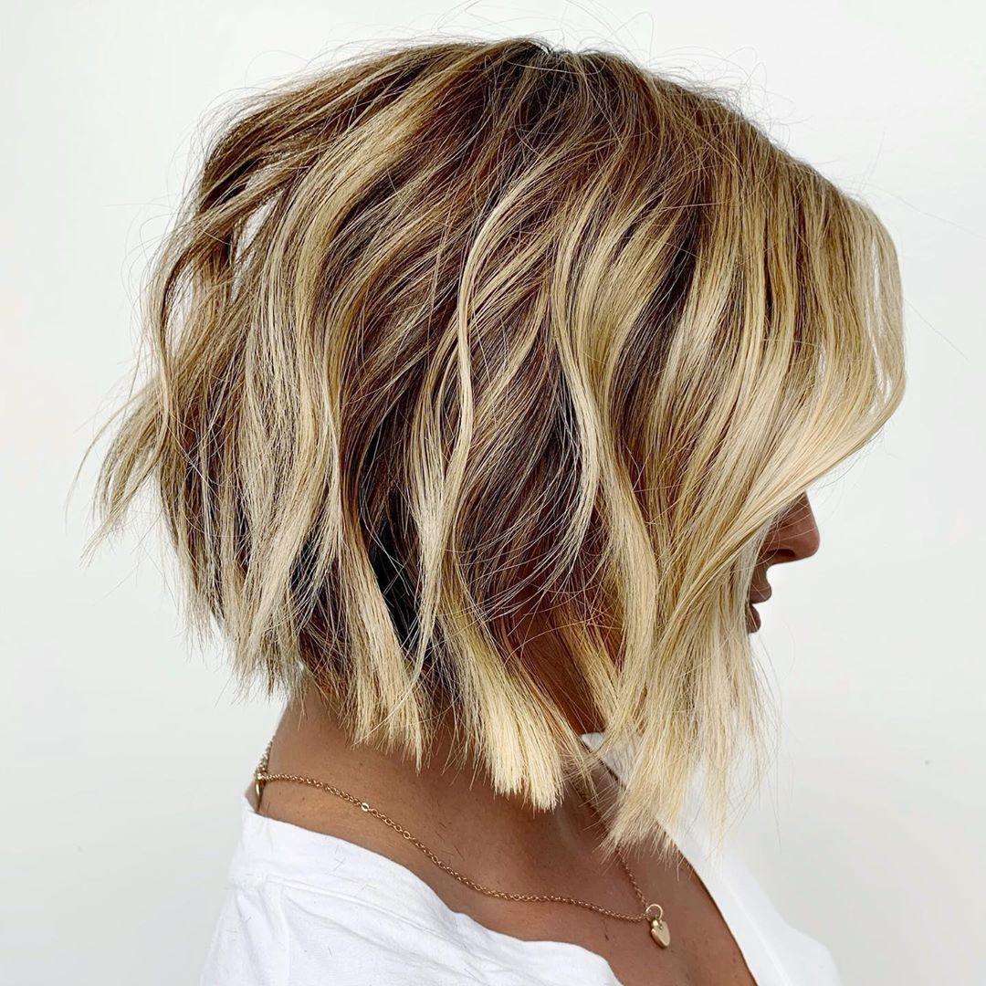 Textured bob with balayage