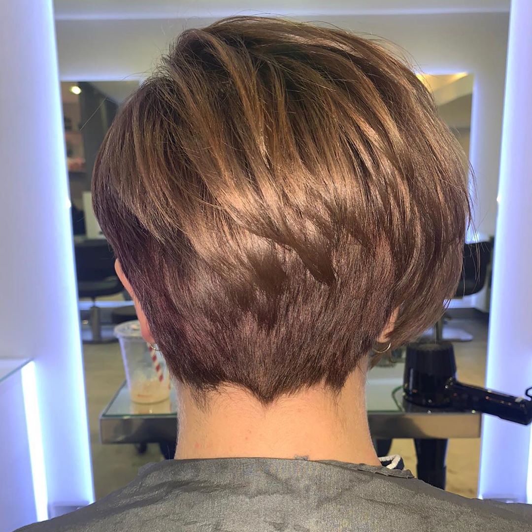 20-shorthairstyles-april-2020