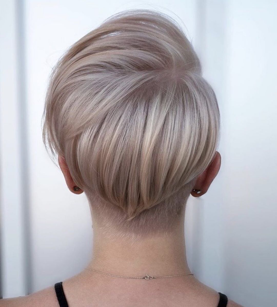 23-shorthairstyles-april-2020-1