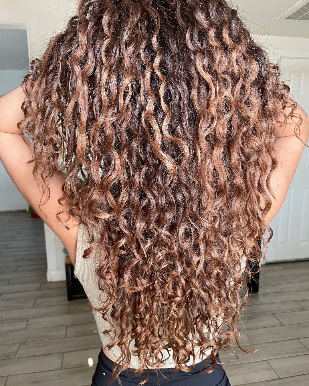 238486390_967098740528528_231897460885284157_n