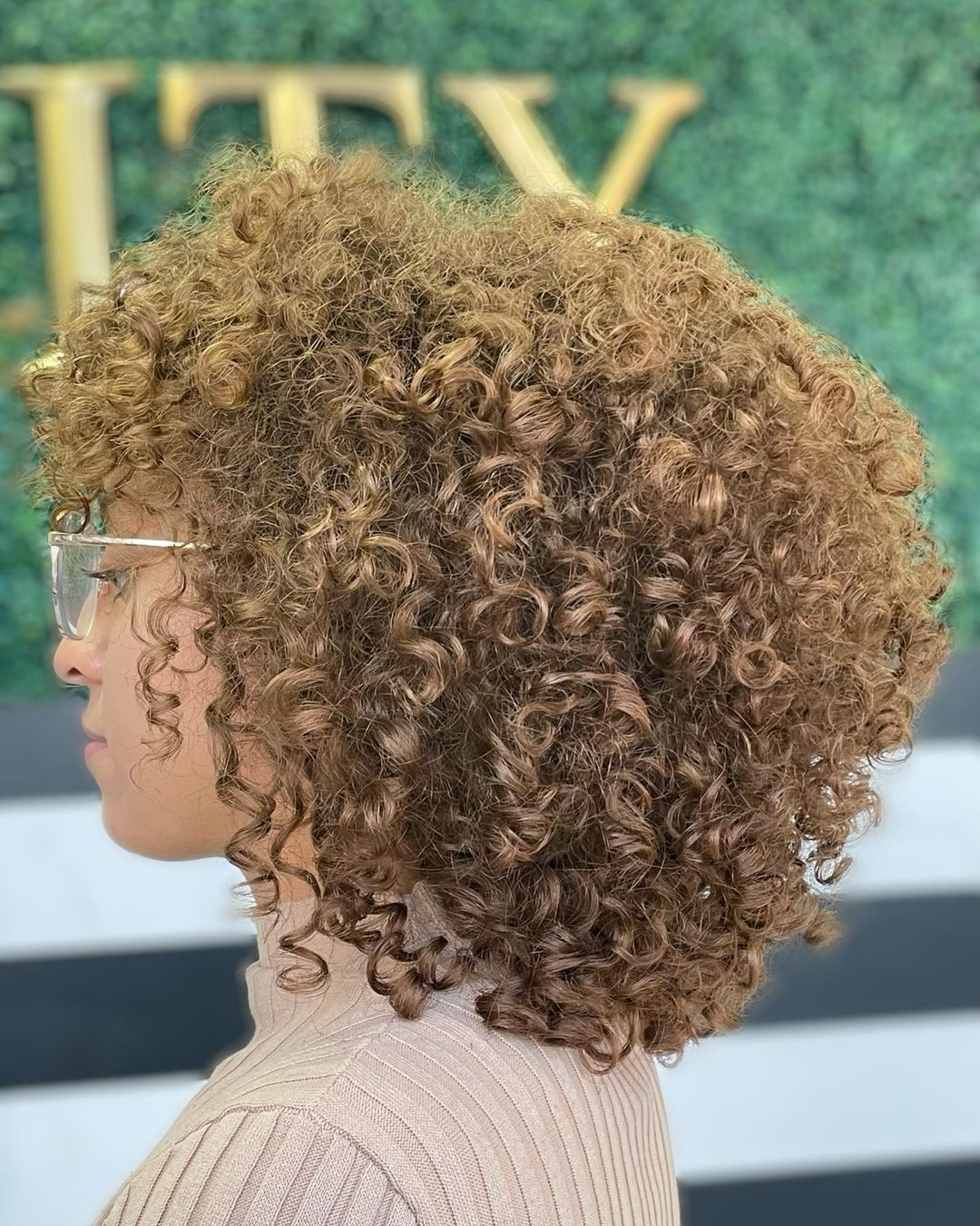 269727120_425653559259278_7826013788848373046_n