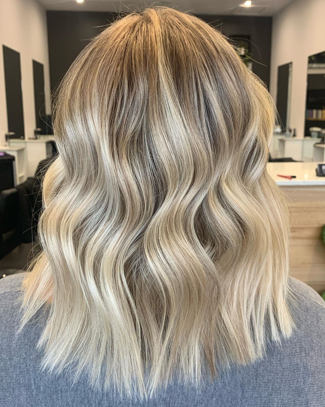 28-short-hairstyles-july-2020