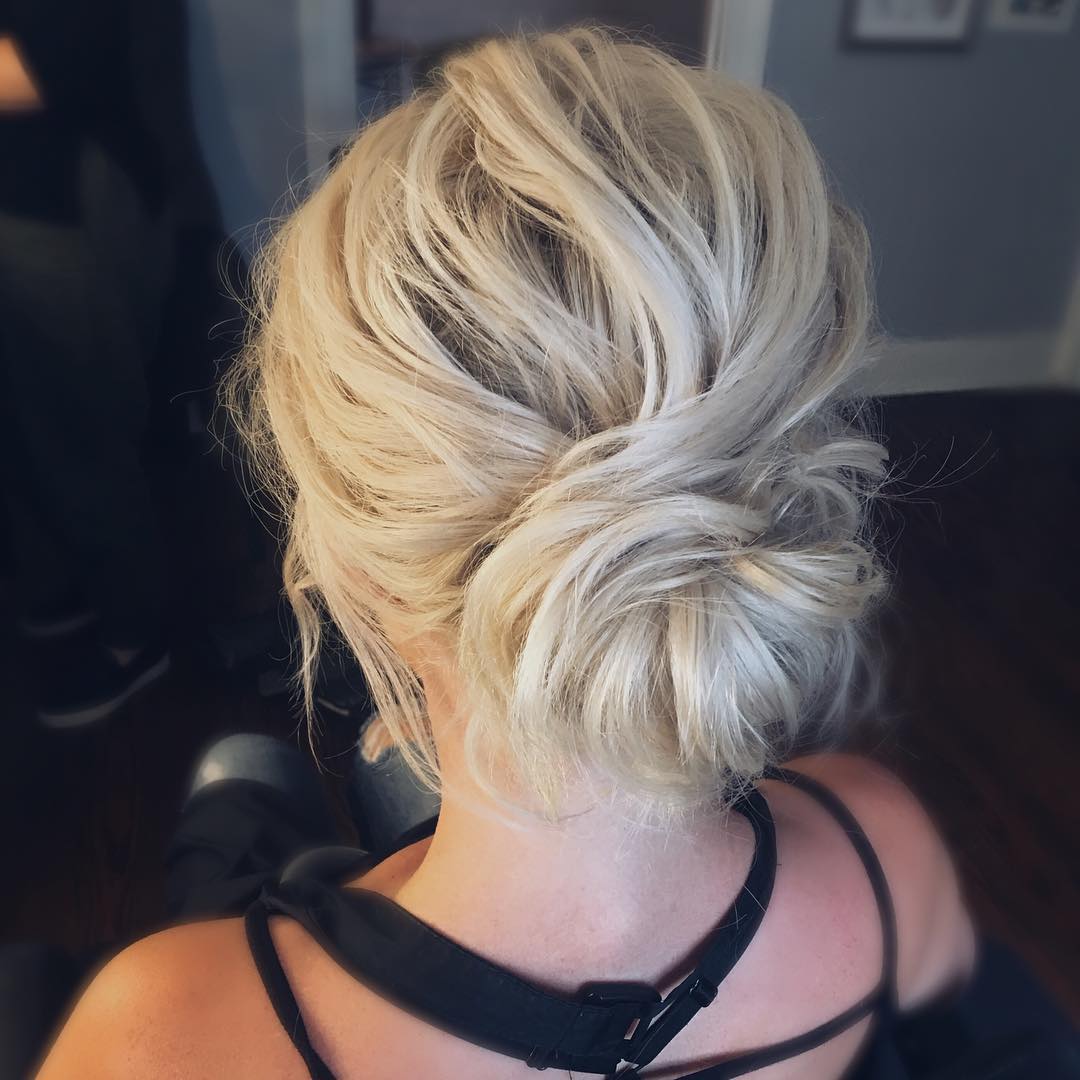 3-short-updo-hairstyles-august-2020