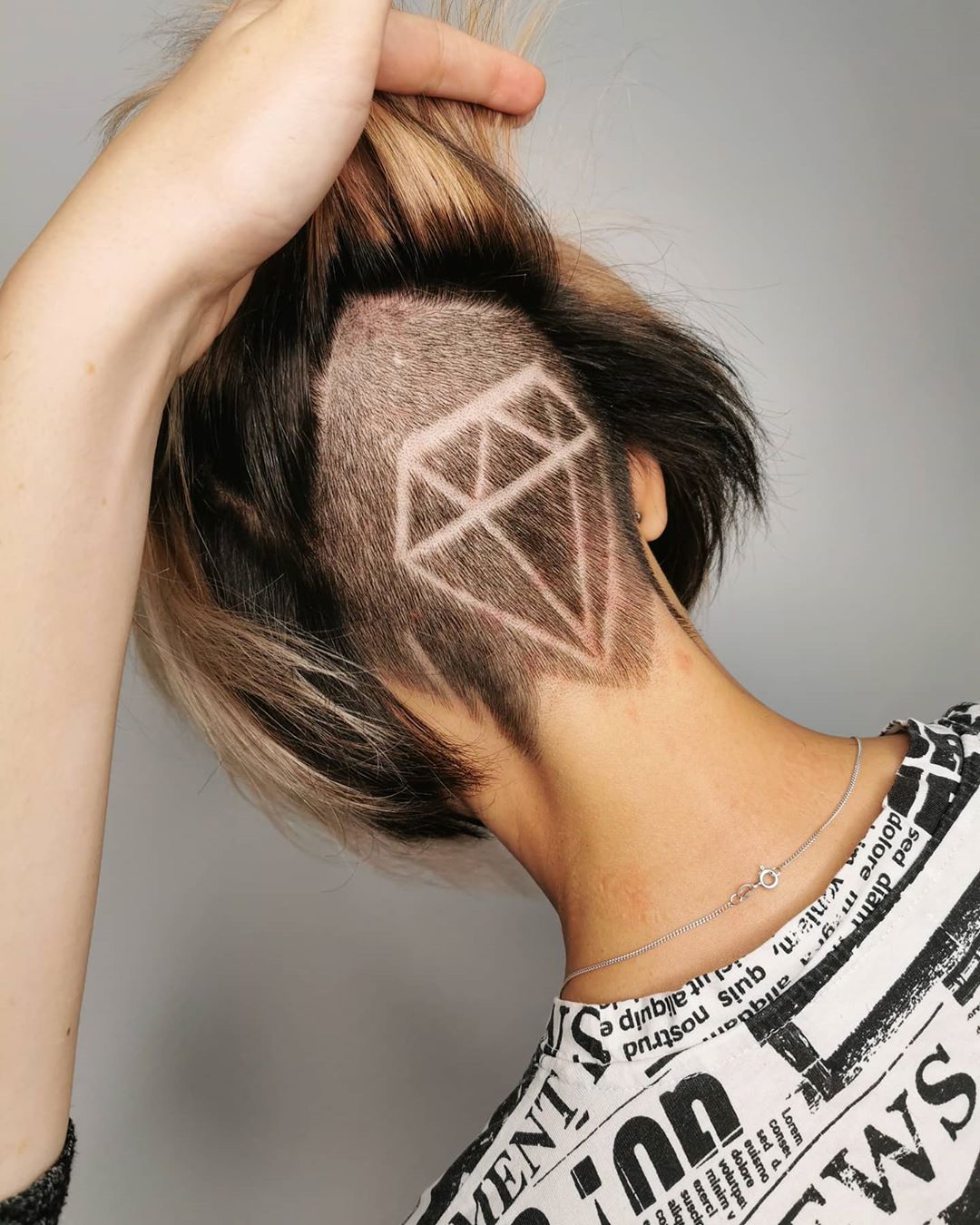 31-short-hairstyles-july-2020