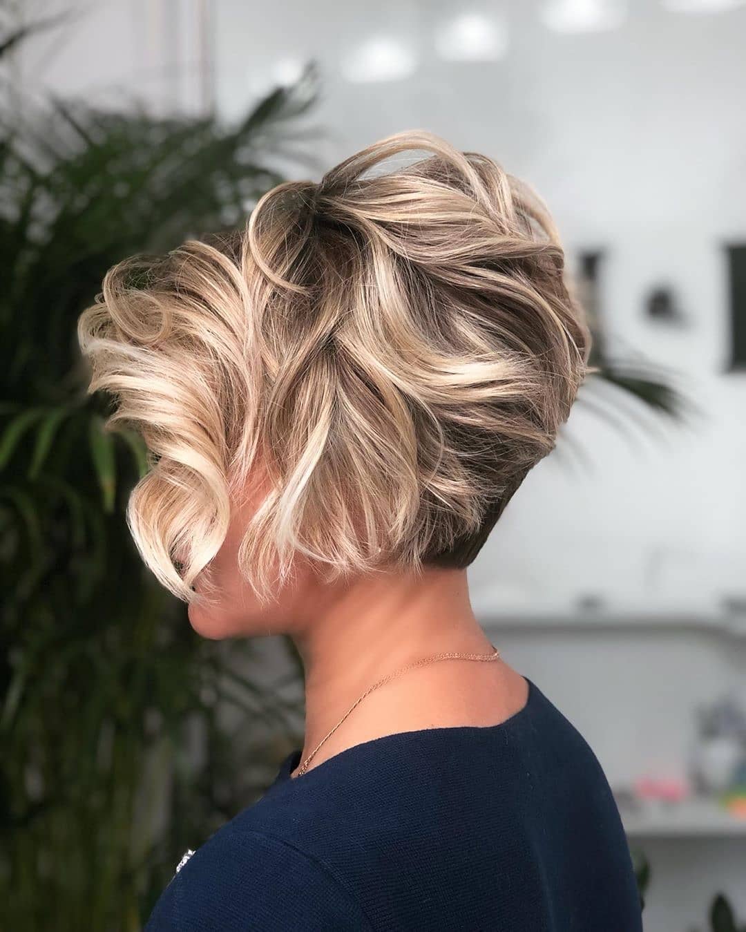 33-short-hairstyles-july-2020