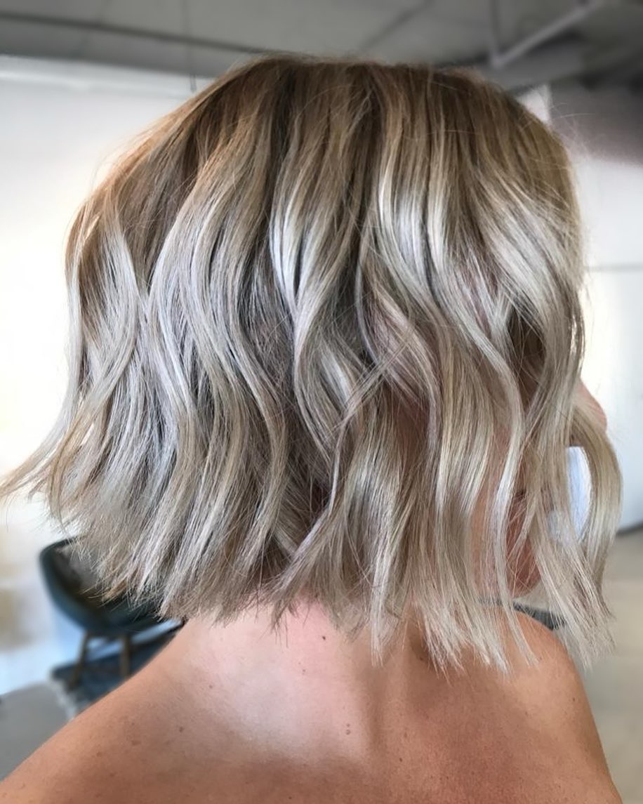 35-short-blunt-hairstyles-apr21