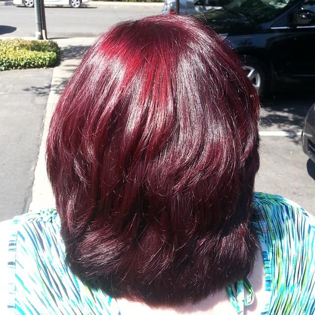 36-dark-red-hair-color-260621