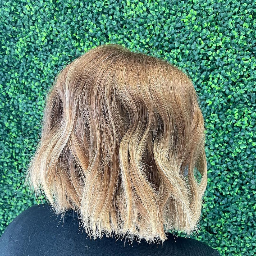 37-short-blunt-hairstyles-apr21