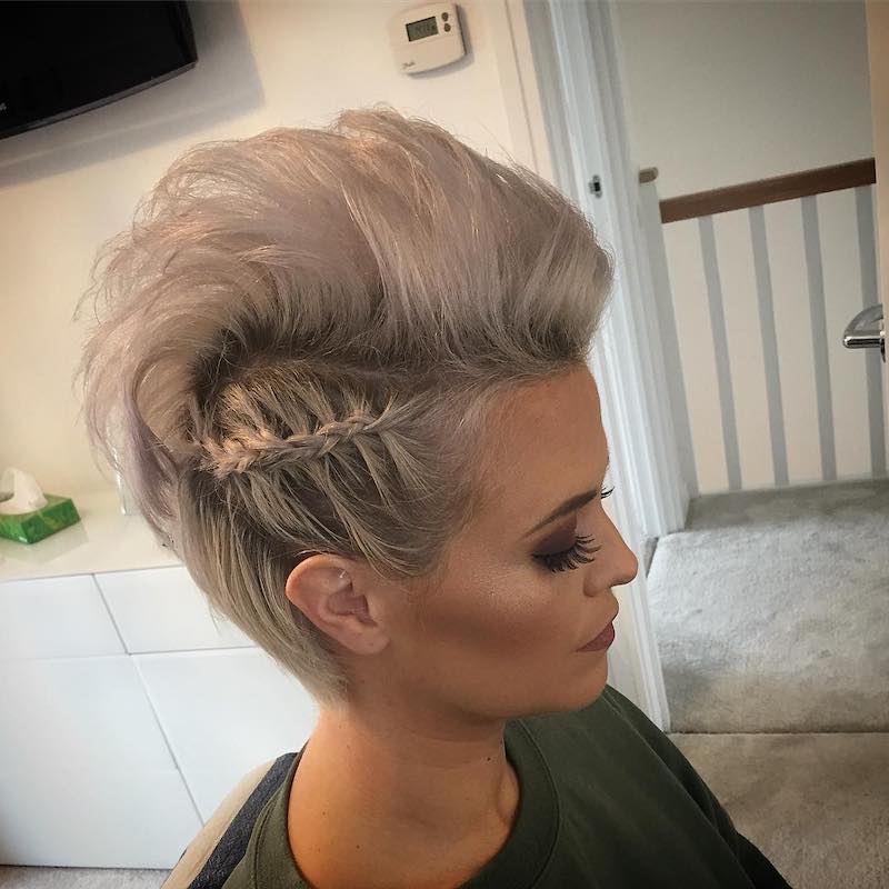 5-new-short-updo-styles-june-2020