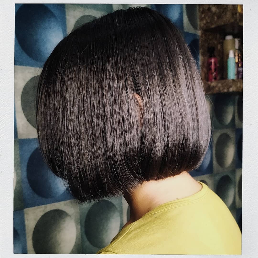 9-short-blunt-hairstyles-apr21