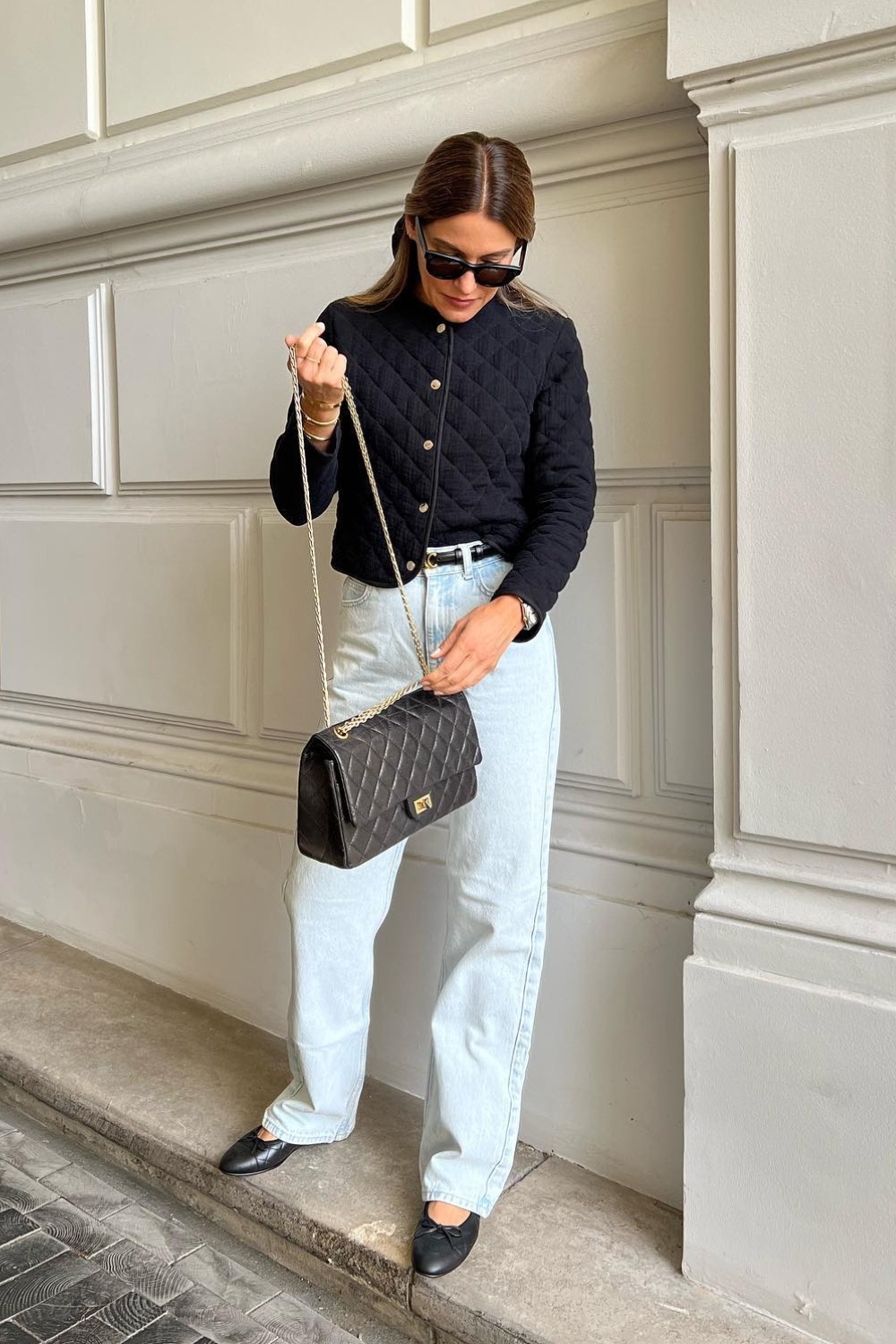 ballet-flats-outfits-8 Jacket and Light Wash Jeans