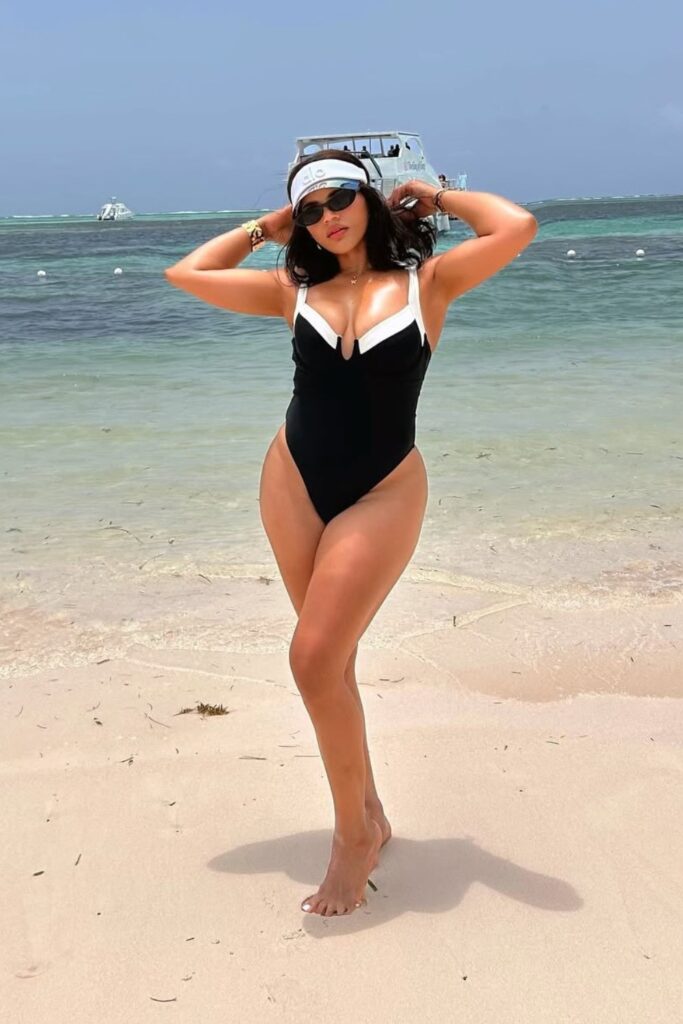 beach-outfits-683x1024-1 Classic Black One-Piece