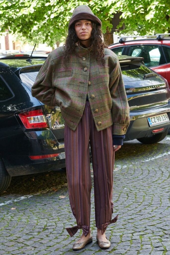 Button-Front Plaid Jacket and Wide-Brim Fedora Hat