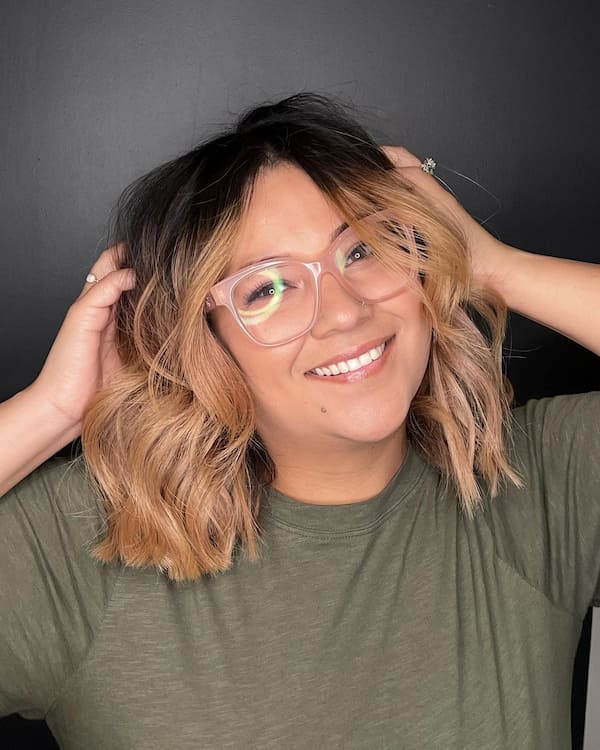 Center-parted Wavy Bob