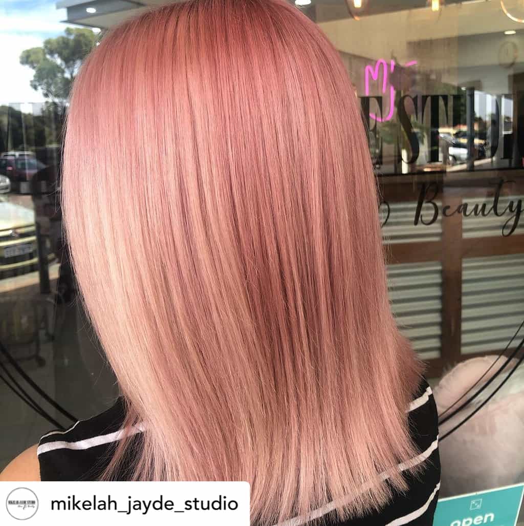 Rose gold hair is perfect for Christmas!