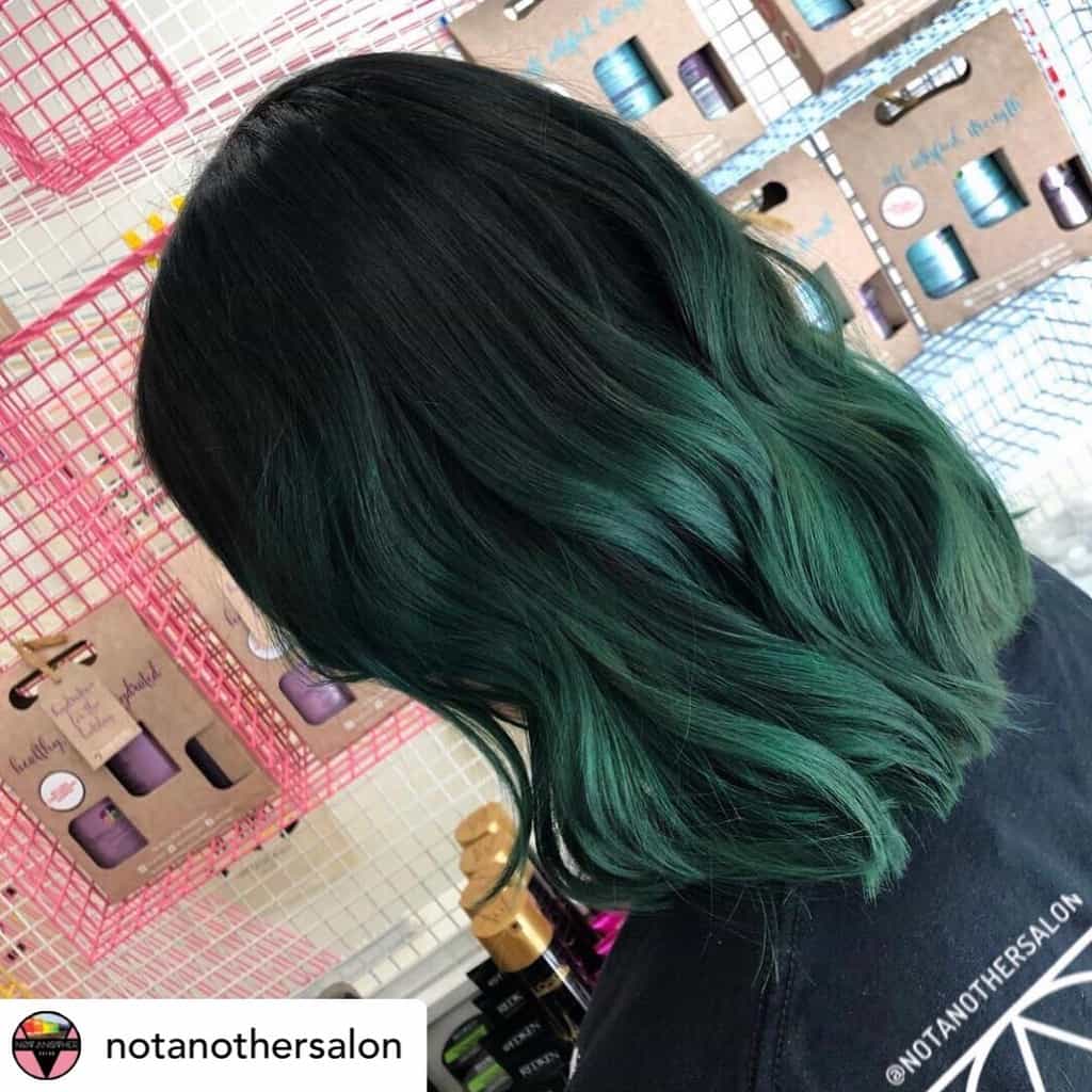 Dark green ombre is perfect for Christmas!