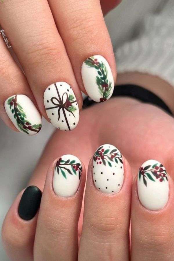 Christmas Holly Wreaths