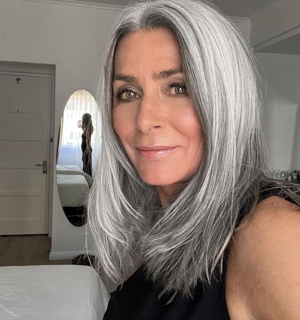 classic-long-gray-bob-haircut Classic Long Gray Bob Haircut