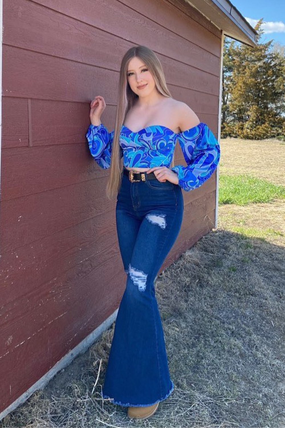 cowgirl-outfits-16 Blue Off-Shoulder Top & Flared Jeans
