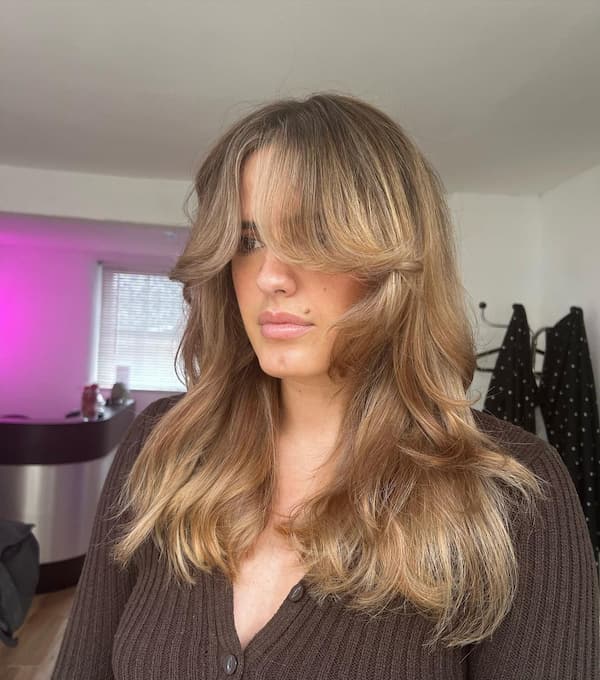 cute-medium-length-shag-with-bangs Cute Medium-Length Shag with Bangs