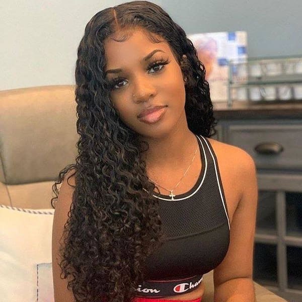 deep-curly-hair-with-smooth-partings Deep Curly Hair with Smooth Partings