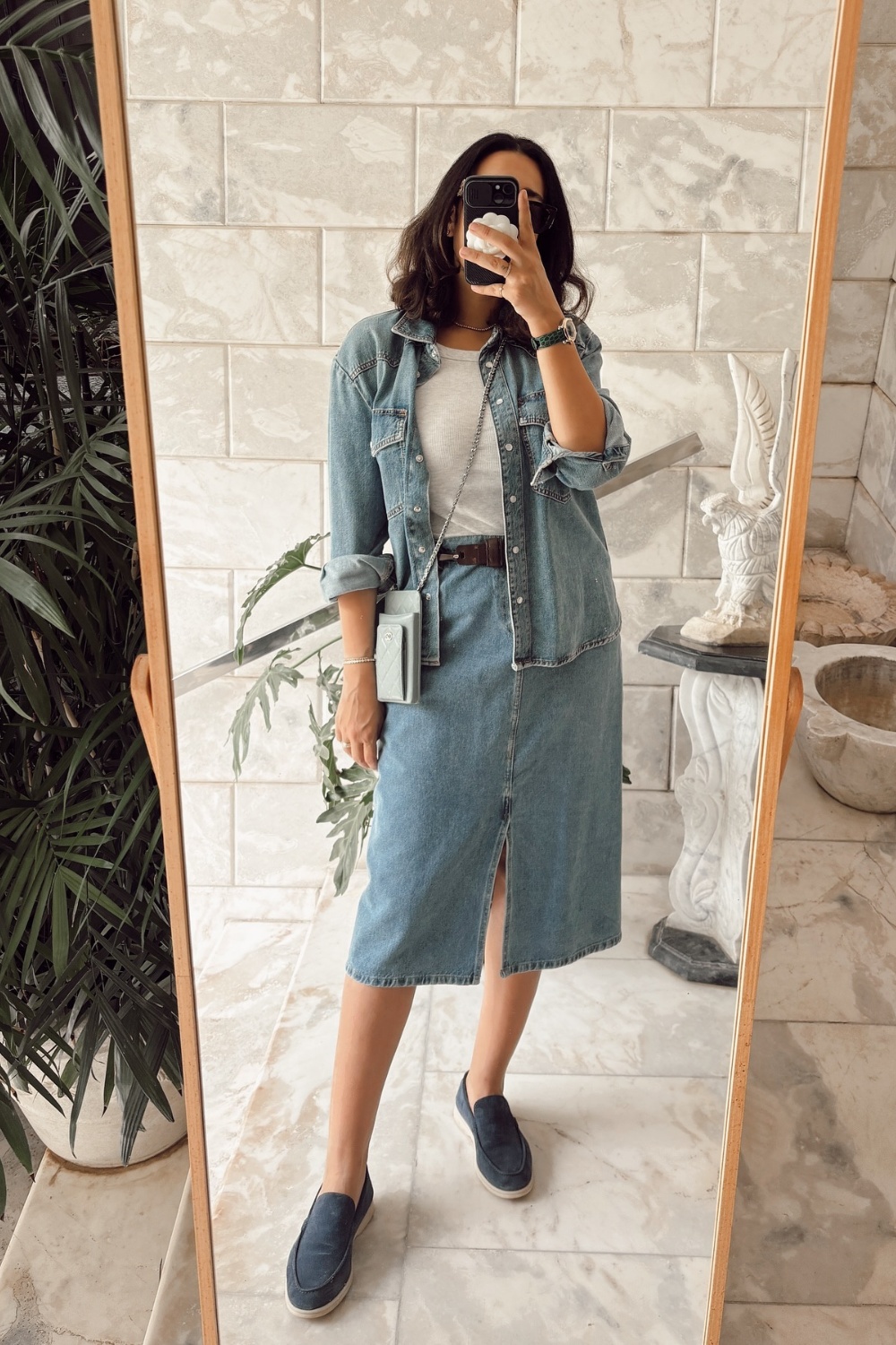 denim-skirt-outfits-3 Double Denim Delight