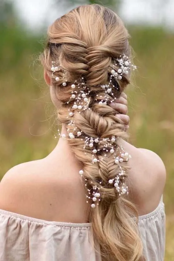 fishtail-braid-bun-jpg Fishtail Braid Bun