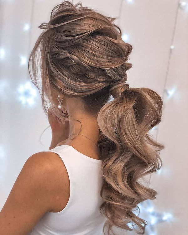 French Super Wavy Ponytail