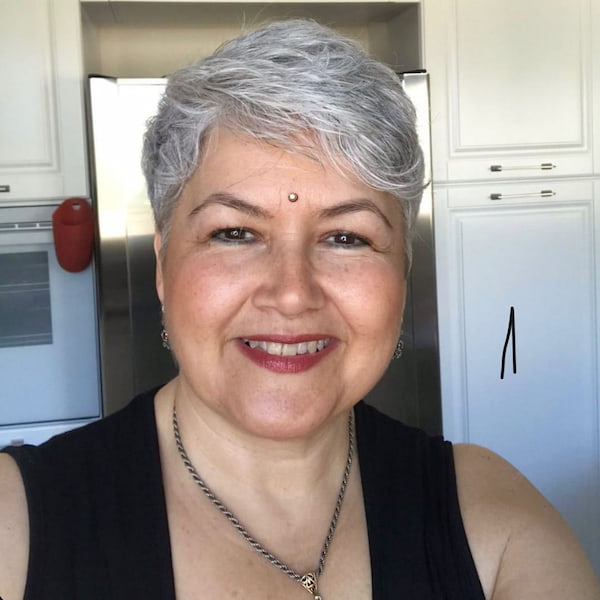 gray-cropped-pixie-haircut Gray Cropped Pixie Haircut