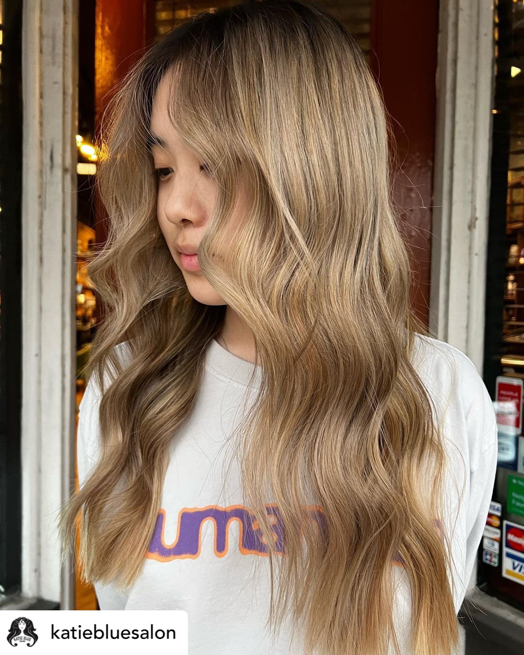 hair-color-ideas-for-brown-hair-12 Beautiful dark blonde hair color.