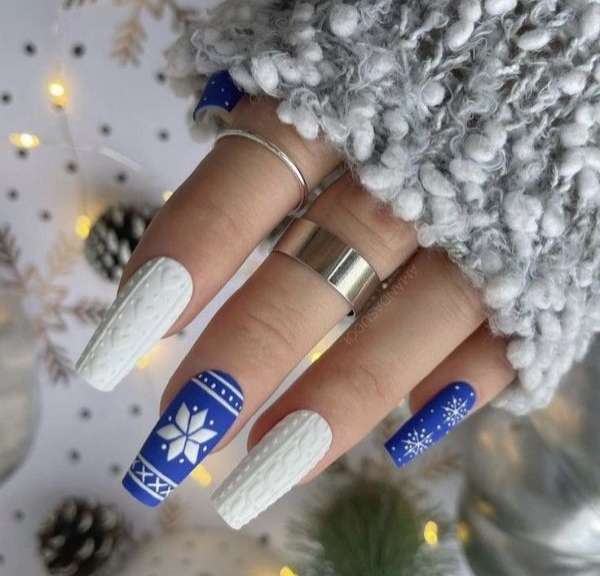 Hanukkah Lights Nails