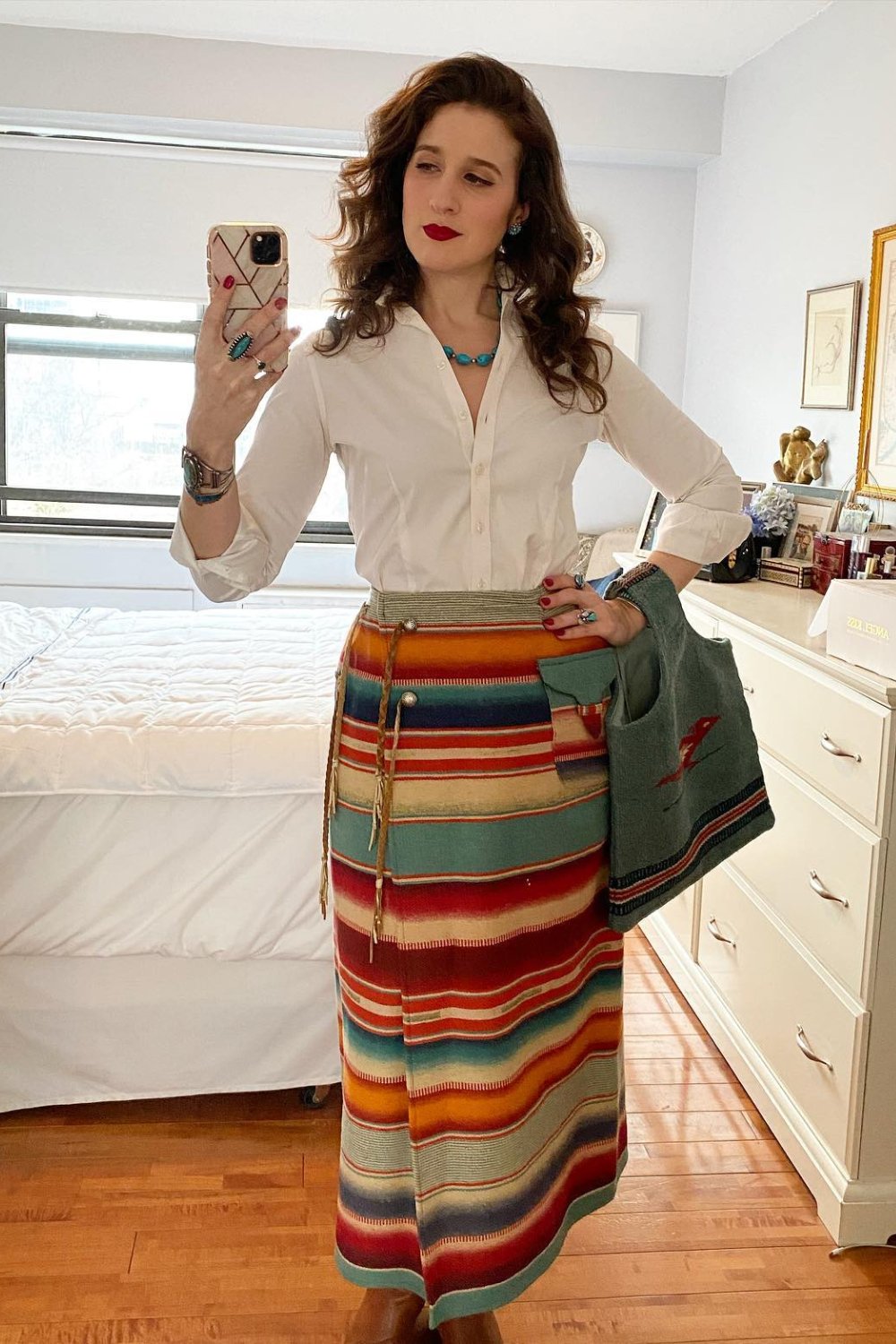 how-to-wear-a-white-button-down-shirt-12 Striped Maxi Skirt with Statement Necklace