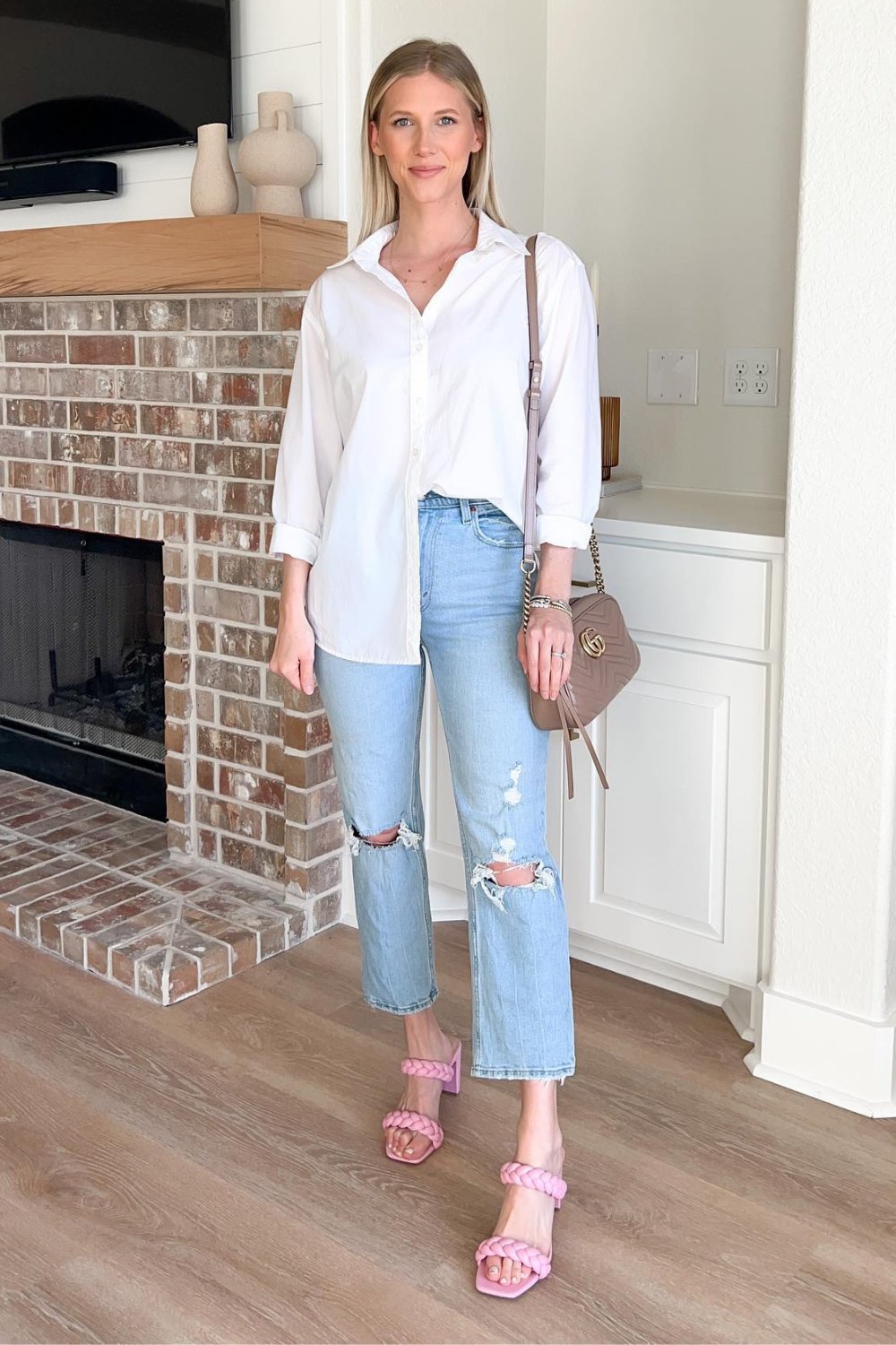 how-to-wear-a-white-button-down-shirt-8 Classic Denim