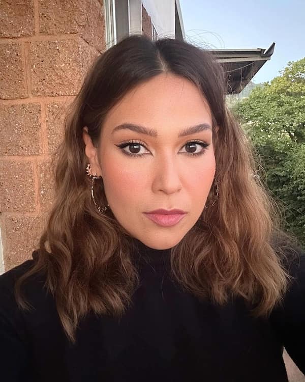 lightweight-wavy-haircut Lightweight Wavy Haircut