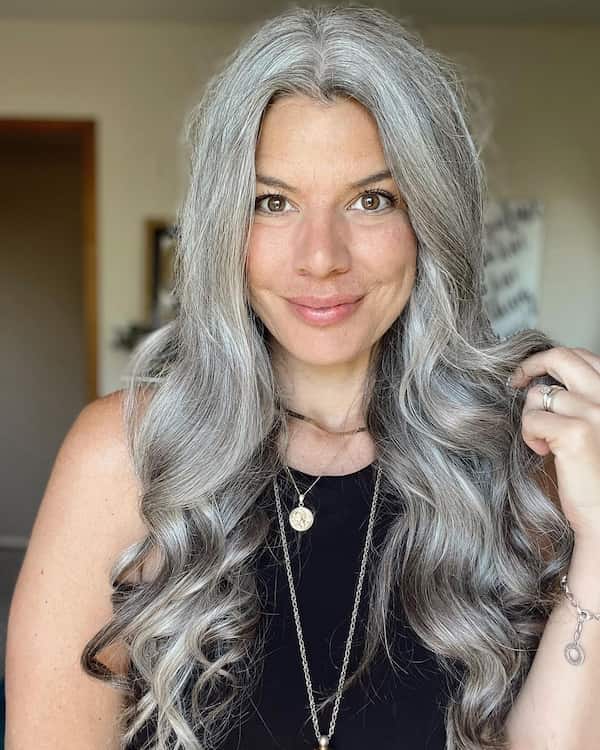 long-gray-hair-with-curls Long Gray Hair with Curls