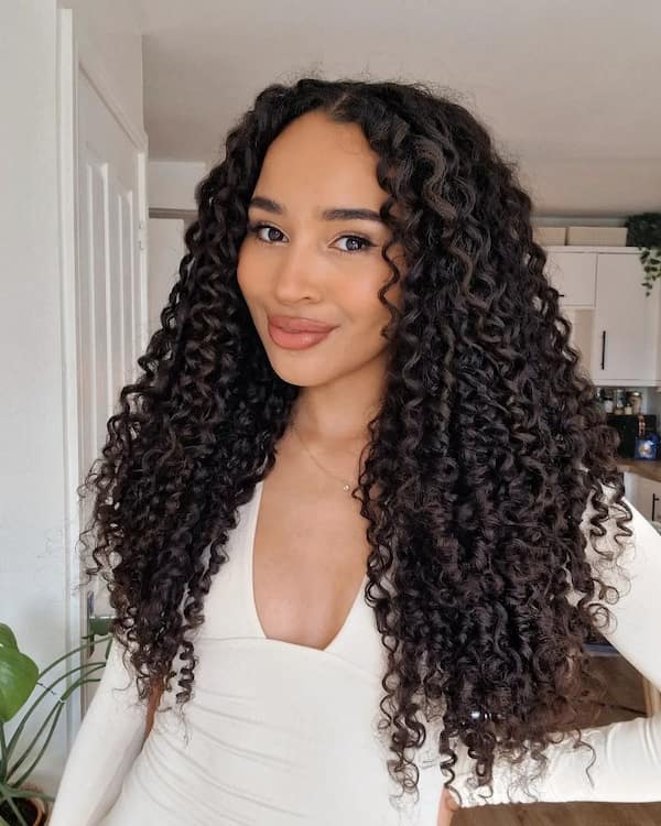 long-hair-with-tight-curls Long Hair with Tight Curls