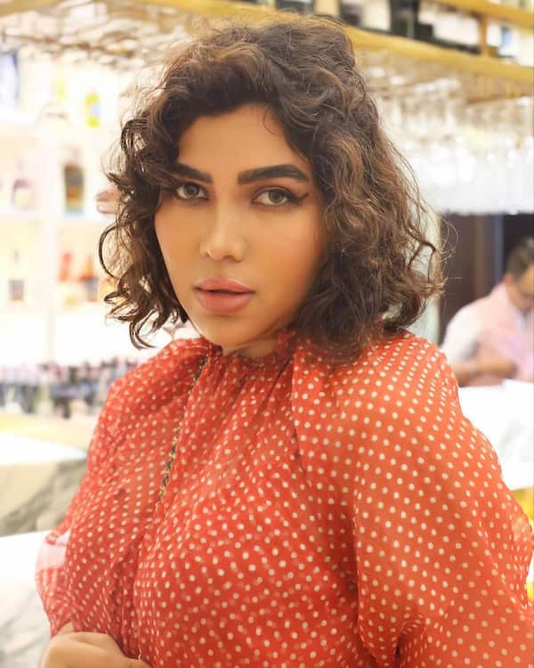 Messy Loose Curly Bob