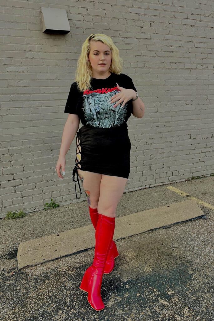 metal-concert-outfit-ideas-8-683x1024-1 Mini Skirt with Lace-Up Detail