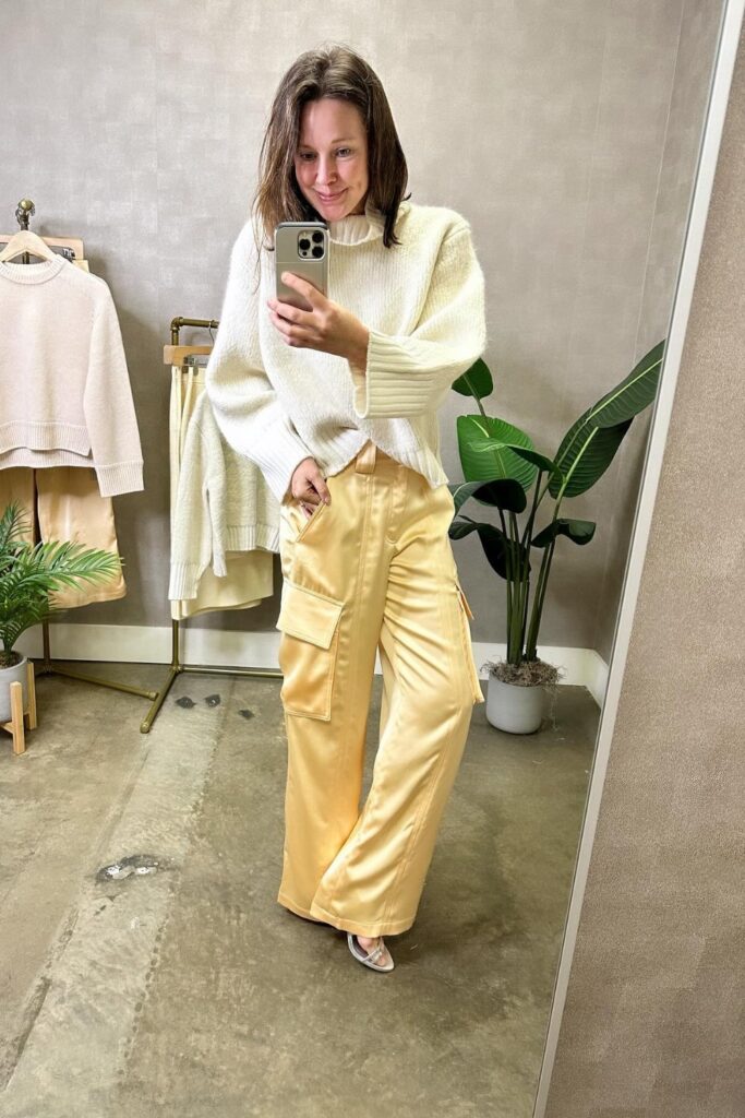 monochromatic-outfit-ideas-19-683x1024-1 Cream Sweater and Yellow Pants